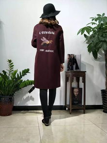 溫暖冬日，工廠直供 白沙女新款羽絨服與精品羊剪絨，送暖冬棉被三重驚喜